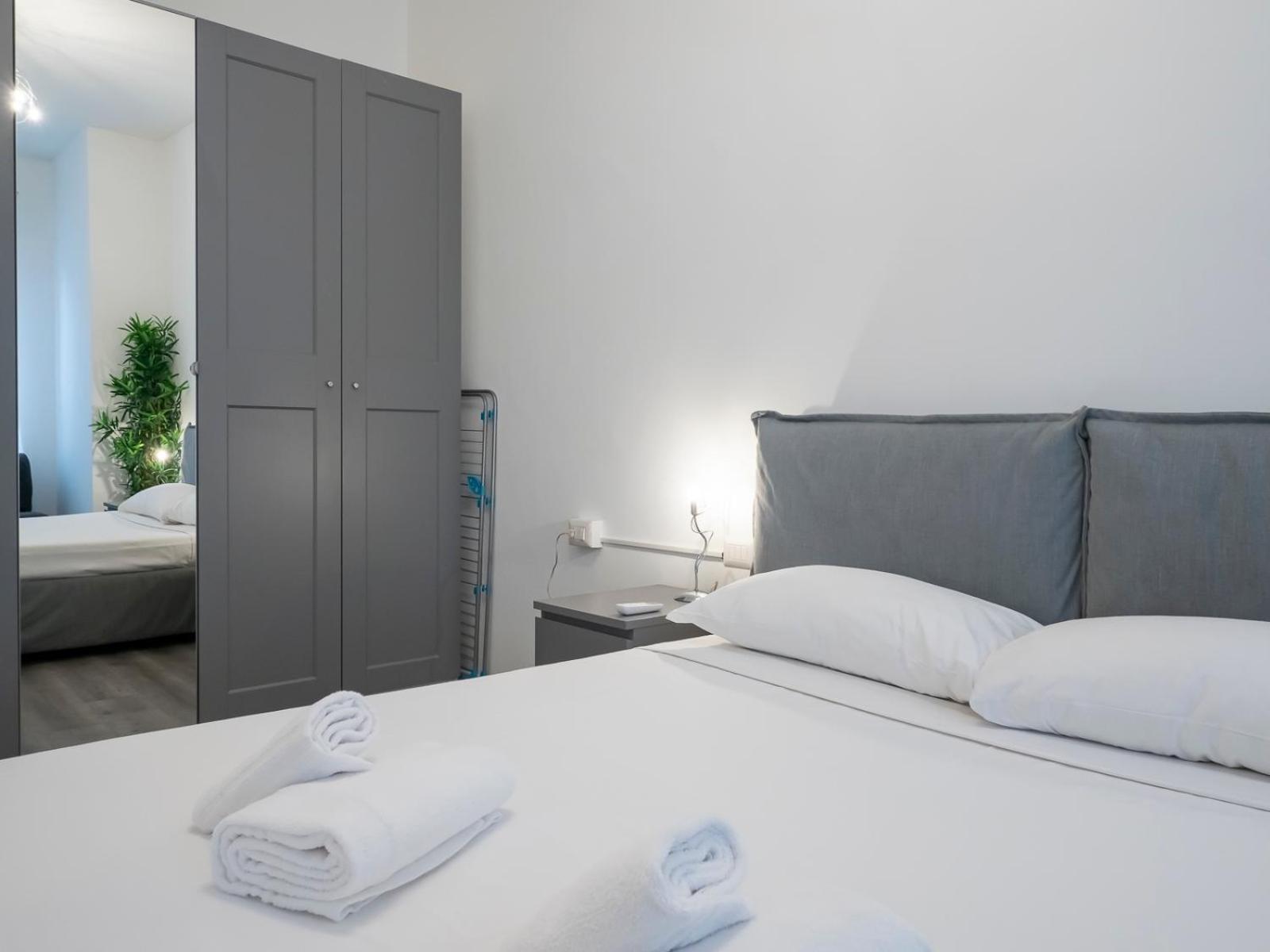 I Host Apartment - Melloni 34 Milan Extérieur photo
